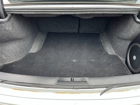 Used 2021 Chrysler 300 S w/ S Model Appearance Package RWD image 8