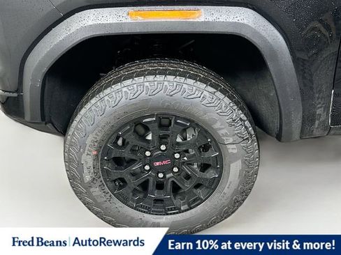 New 2026 GMC Canyon Elevation w/ Convenience Package image 20