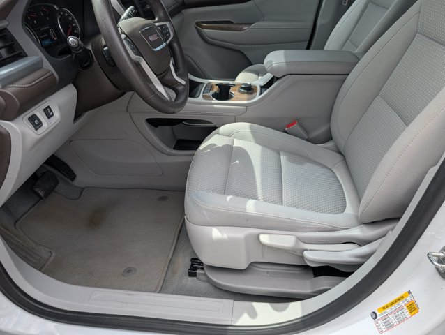 Used 2023 GMC Acadia SLE FWD image 16