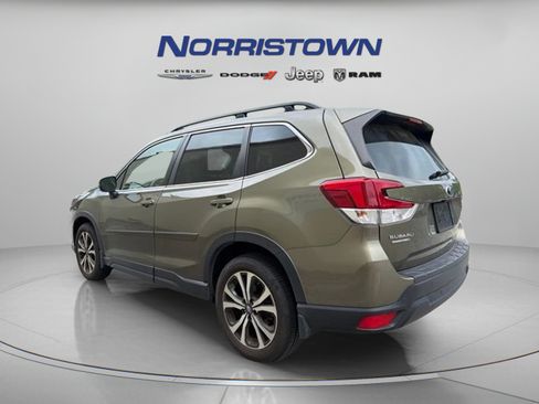 Used 2022 Subaru Forester Limited AWD/4WD image 5