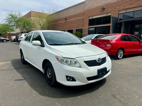 Used 2009 Toyota Corolla S image 3