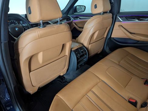 Used 2019 BMW 530i xDrive w/ Convenience Package AWD/4WD image 21