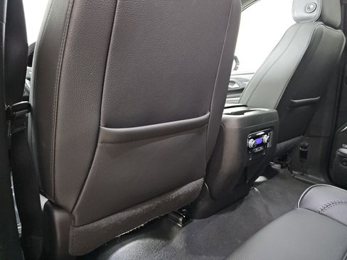 Used 2022 GMC Yukon Denali w/ Max Trailering Package image 18