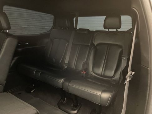 Used 2022 Jeep Wagoneer Series III image 23