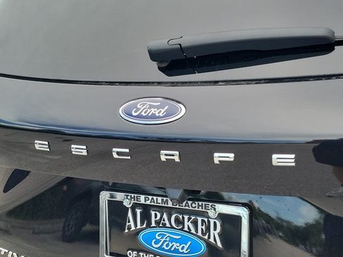 Certified 2026 Ford Escape Active FWD image 8