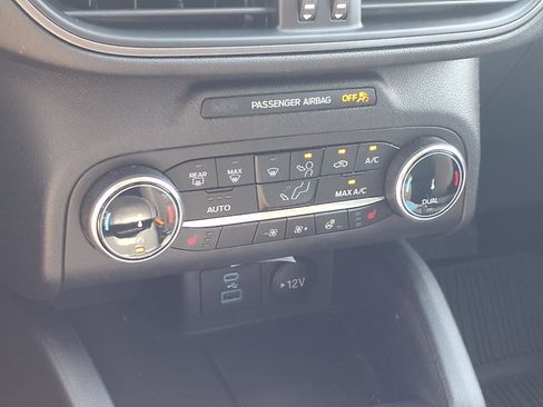 Used 2023 Ford Escape Active image 21