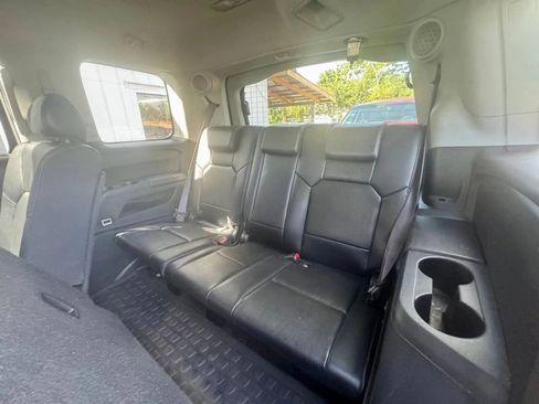 Used 2011 Honda Pilot Touring image 16