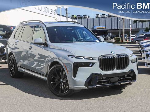 Certified 2024 BMW X7 xDrive40i w/ M Sport Package image 1