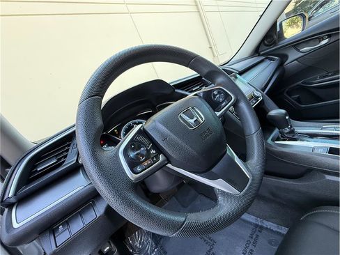 Used 2016 Honda Civic EX image 9