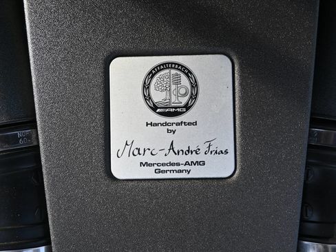 Used 2017 Mercedes-Benz SL 63 AMG image 23