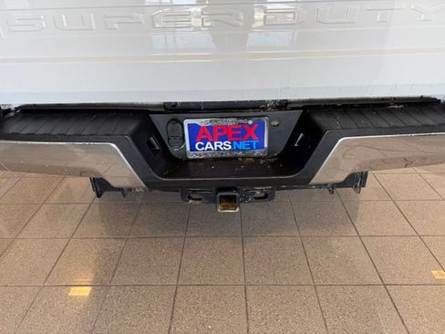 Used 2020 Ford F250 XL w/ Power Equipment Group RWD image 4