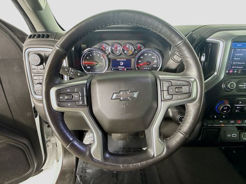 Used 2022 Chevrolet Silverado 1500 RST image 13
