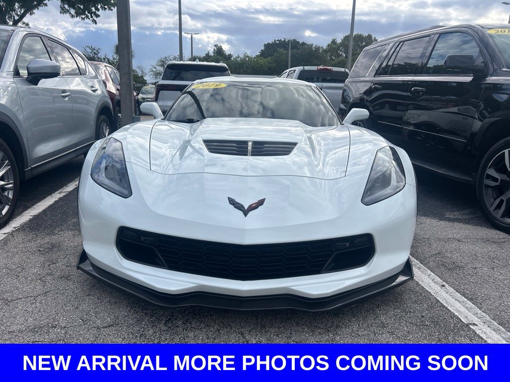 Used 2019 Chevrolet Corvette Z06 RWD image 2