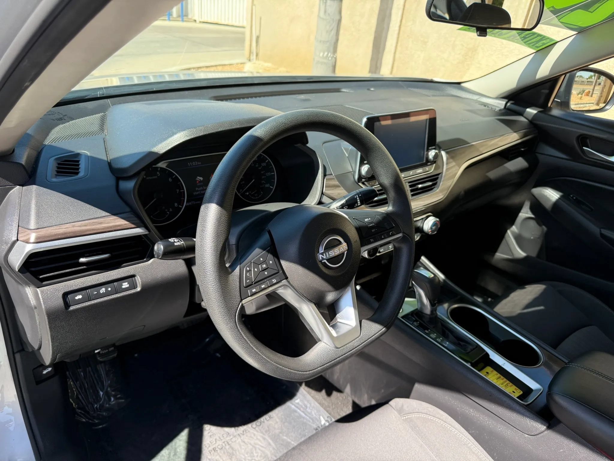 Used 2024 Nissan Altima 2.5 SV FWD image 20