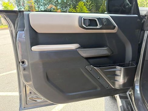 Used 2022 Ford Bronco Wildtrak AWD/4WD image 10