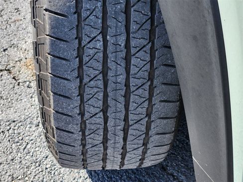 Used 2025 Chevrolet TrailBlazer ACTIV w/ Convenience Package image 13