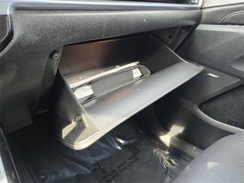 Used 2025 Kia Sorento SX Prestige image 22