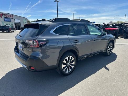 Used 2023 Subaru Outback Limited AWD/4WD image 3