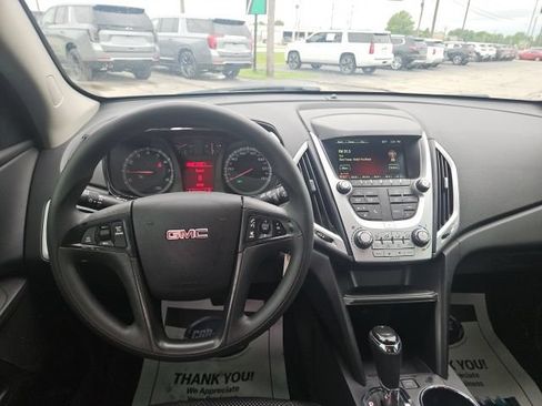 Used 2017 GMC Terrain SLE FWD image 15