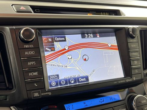 Used 2018 Toyota RAV4 Limited image 20