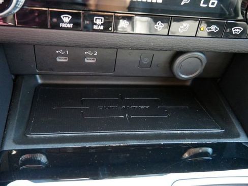 Used 2025 Mitsubishi Outlander SE AWD/4WD image 26