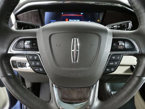 Certified 2023 Lincoln Navigator Reserve AWD/4WD image 22