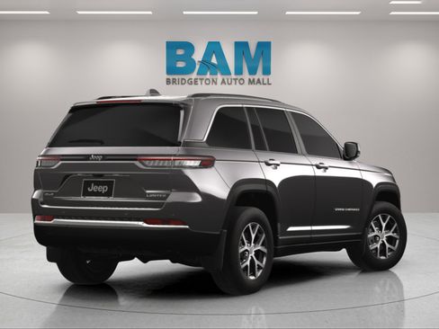 New 2025 Jeep Grand Cherokee Limited w/ MOPAR Finishing Package image 7