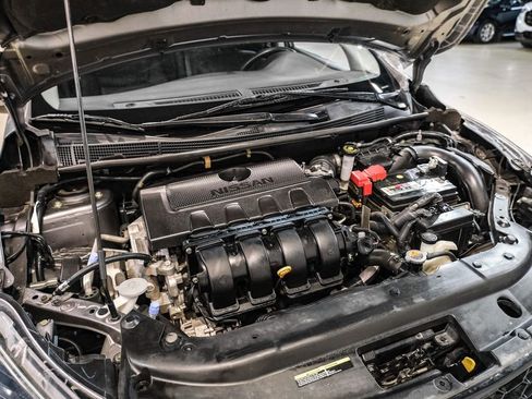 Used 2019 Nissan Sentra SV FWD image 48