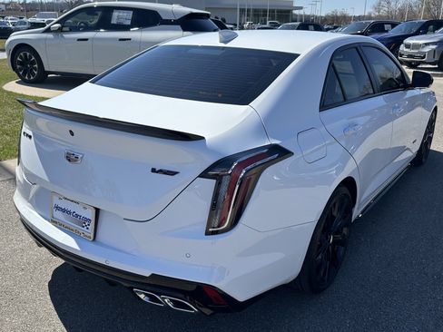 Used 2025 Cadillac CT4 V RWD image 10
