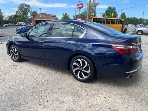 Used 2016 Honda Accord EX-L image 4