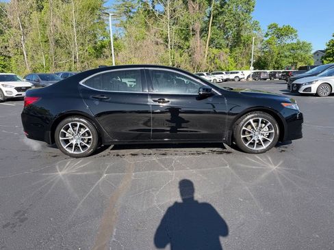 Used 2017 Acura TLX V6 w/ Technology Package FWD image 5