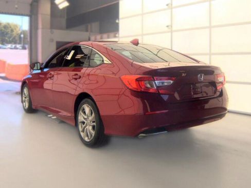 Used 2018 Honda Accord LX image 6