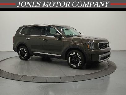 Used 2025 Kia Telluride S