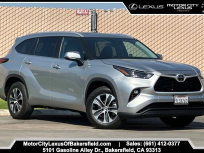 Used 2024 Toyota Highlander XLE