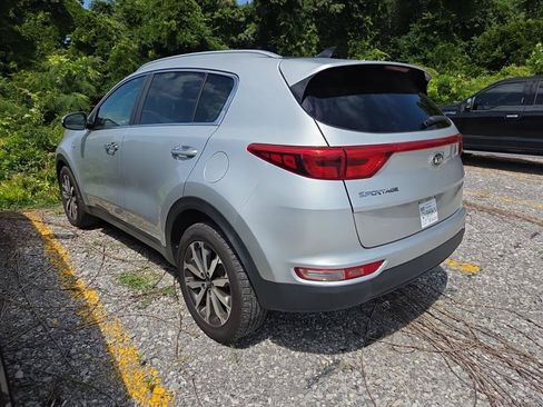 Used 2017 Kia Sportage EX w/ EX Premium Package AWD/4WD image 6