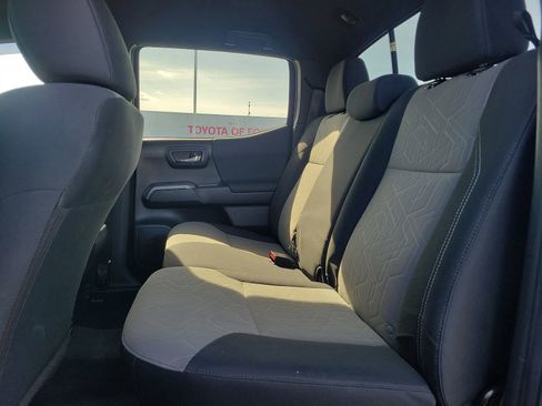 Used 2023 Toyota Tacoma TRD Sport AWD/4WD image 8