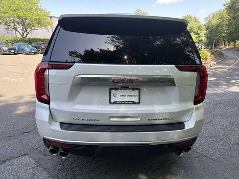 Used 2024 GMC Yukon Denali w/ Advanced Technology Package AWD/4WD image 13