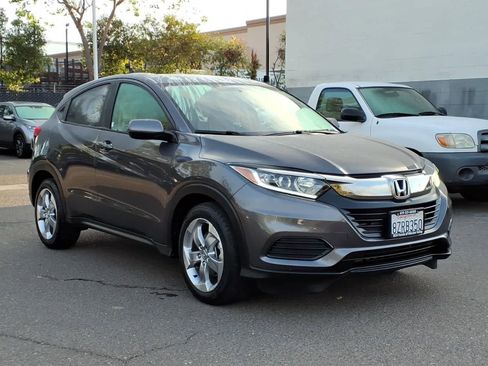 Used 2022 Honda HR-V LX image 3