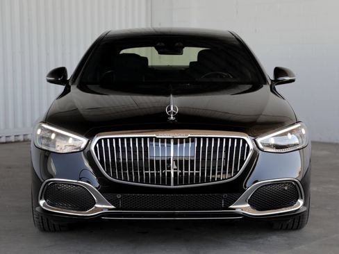 Used 2026 Mercedes-Benz Maybach S 580 4MATIC image 21