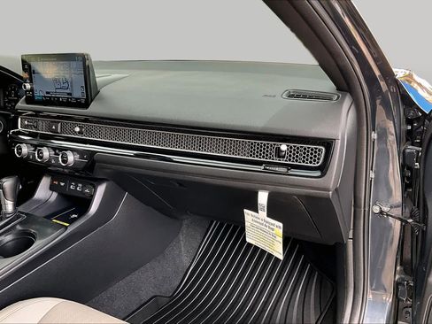 Certified 2023 Honda Civic Sport Touring image 19