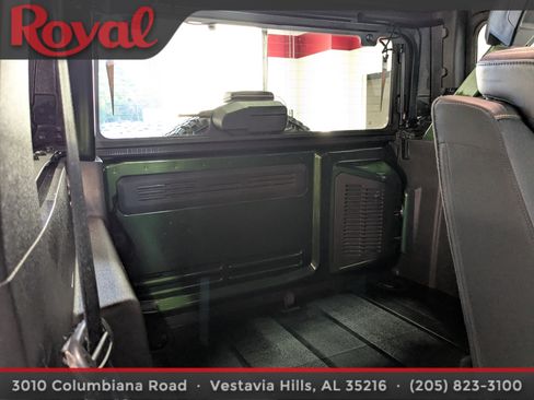 Used 2023 Ford Bronco Badlands w/ Sasquatch Package image 11