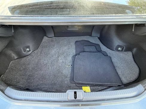 Used 2025 Lexus ES 300h w/ Premium Package FWD image 16