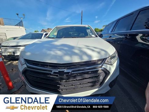 Used 2019 Chevrolet Traverse Premier w/ Redline Edition FWD image 8