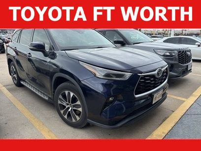 Used 2021 Toyota Highlander XLE