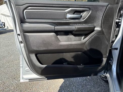 New 2026 RAM 1500 4x4 Crew Cab image 15