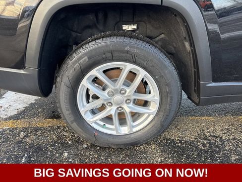 New 2025 Jeep Grand Cherokee L Laredo AWD/4WD image 12