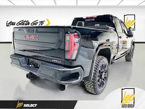 Certified 2024 GMC Sierra 2500 AT4 w/ AT4 Premium Plus Package image 5