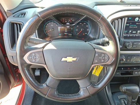 Used 2017 Chevrolet Colorado Z71 image 19