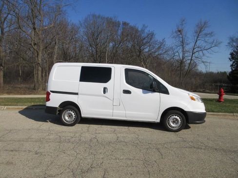 Used 2017 Chevrolet City Express LS FWD image 5