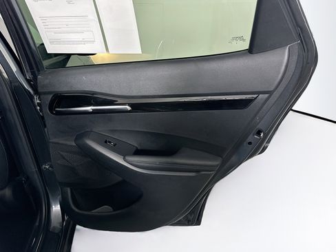 Used 2025 Kia Seltos S image 29